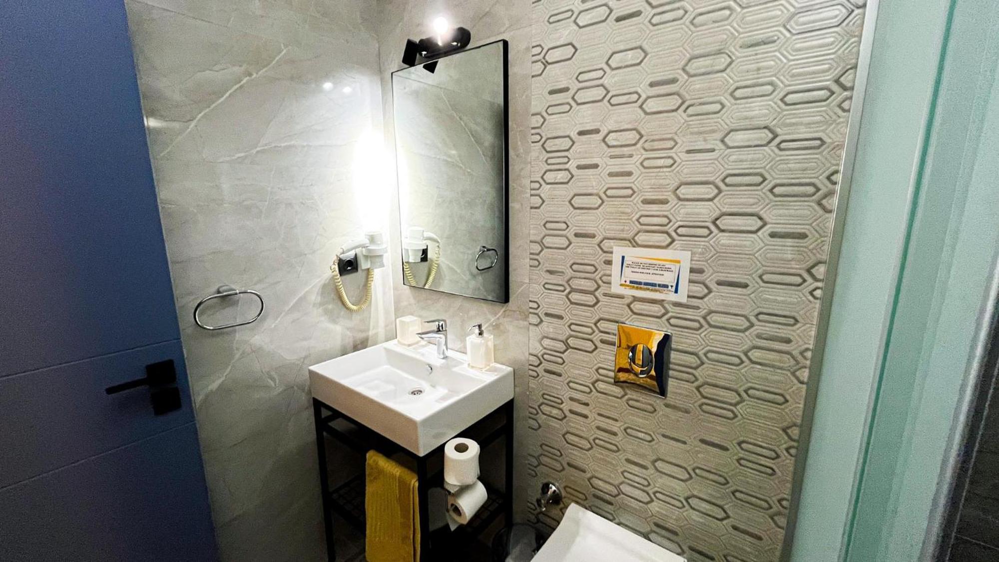 Ozlem 2 Apart Hotel Marmaris Exterior photo