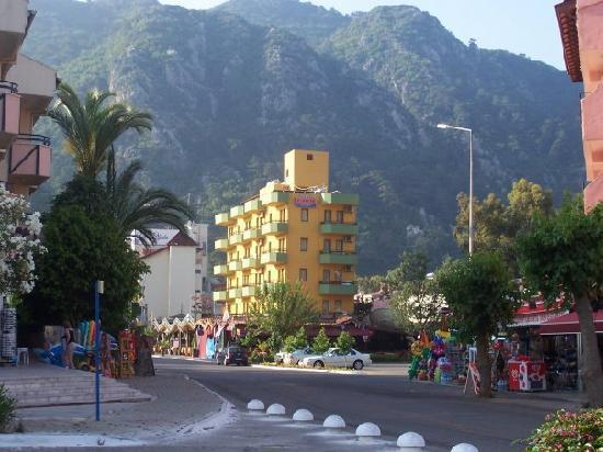 Ozlem 2 Apart Hotel Marmaris Exterior photo